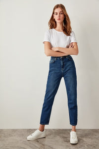 Trendyol Blue High Waist  Mom  80s Jeans Casual Straight-led Denim for Ladies TCLSS19LR0047