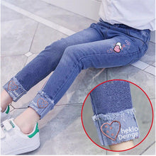Load image into Gallery viewer, New Girls Jeans Children Denim Jeans Bunny Kids Embroidered Pants Teenager Trousers Girl Clothing Spring Autumn