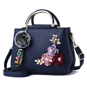 Women Bag Leather Handbag Women Shoulder Bag Tote Flowers Shell Sac A Main Femme Rivets Fur Ball Pendant Luxury Designer Ladies