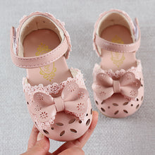 Load image into Gallery viewer, Newest Summer Kids Shoes 2019 Fashion Leathers Sweet Children Sandals For Girls Toddler Baby Breathable Hoolow Out Bow Shoes